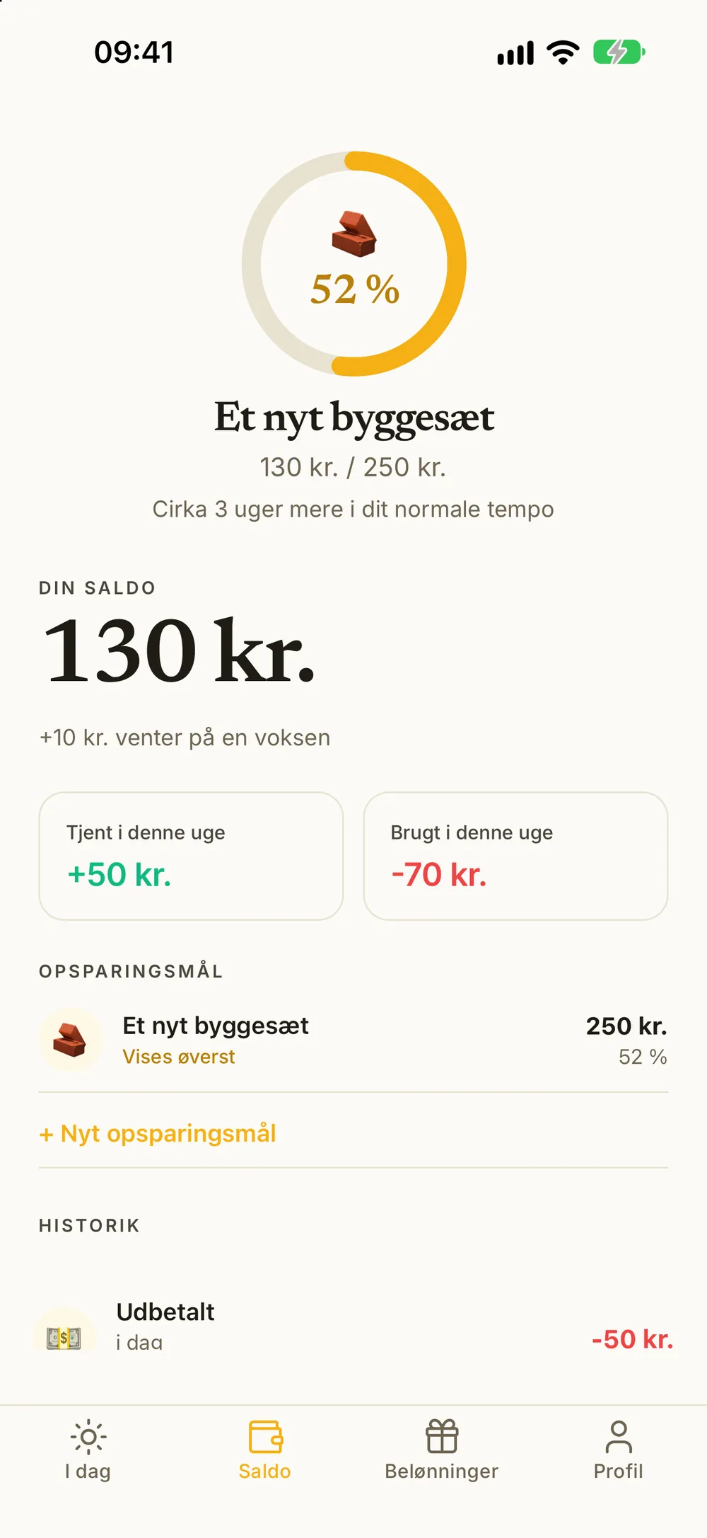 Barnets saldo med et opsparingsmål øverst, 52 procent fyldt med 130 kr. af 250 kr., og cirka 3 uger mere i normalt tempo